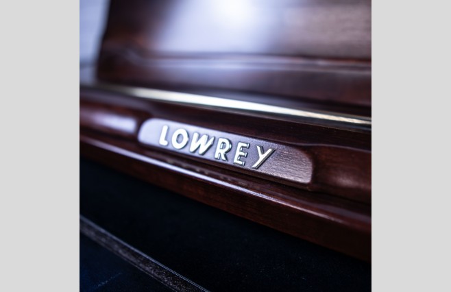 Lowrey Stardust Organ, Used - All Inclusive Top Grade Package (SN:SU-530604D645085) - Image 10